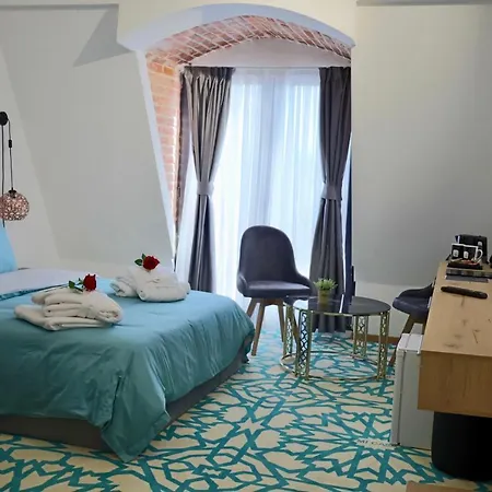 Mi Casa 3* Skopje